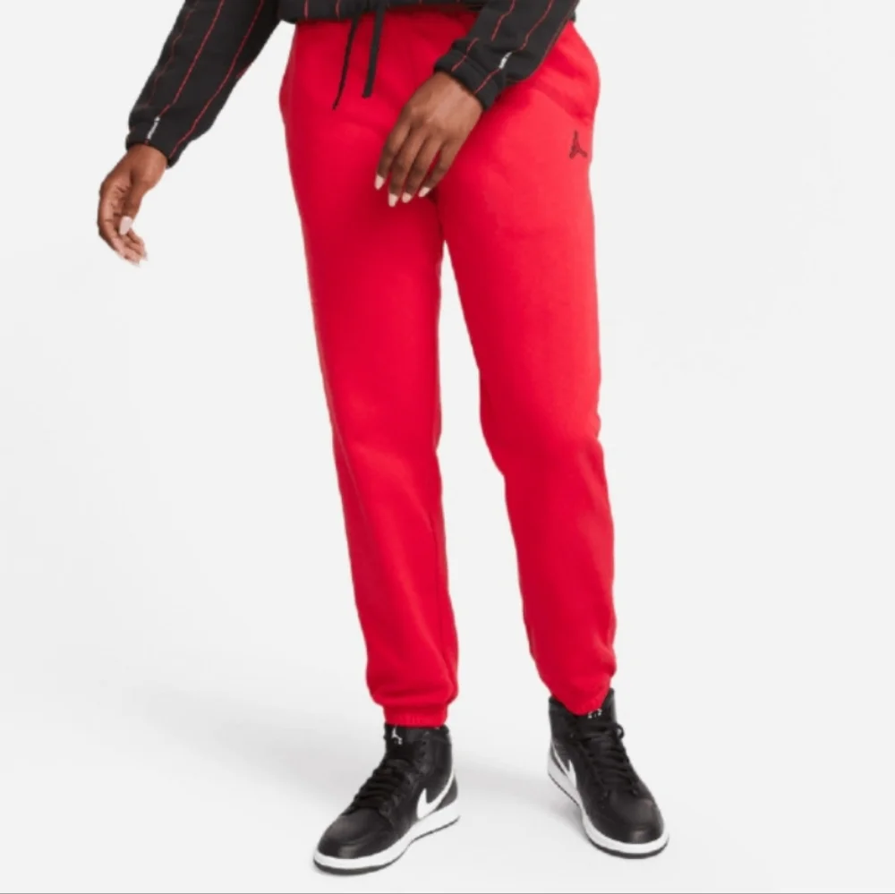 NWT Women's Jordan Essentials Fleece Pants - Picture 7 of 12